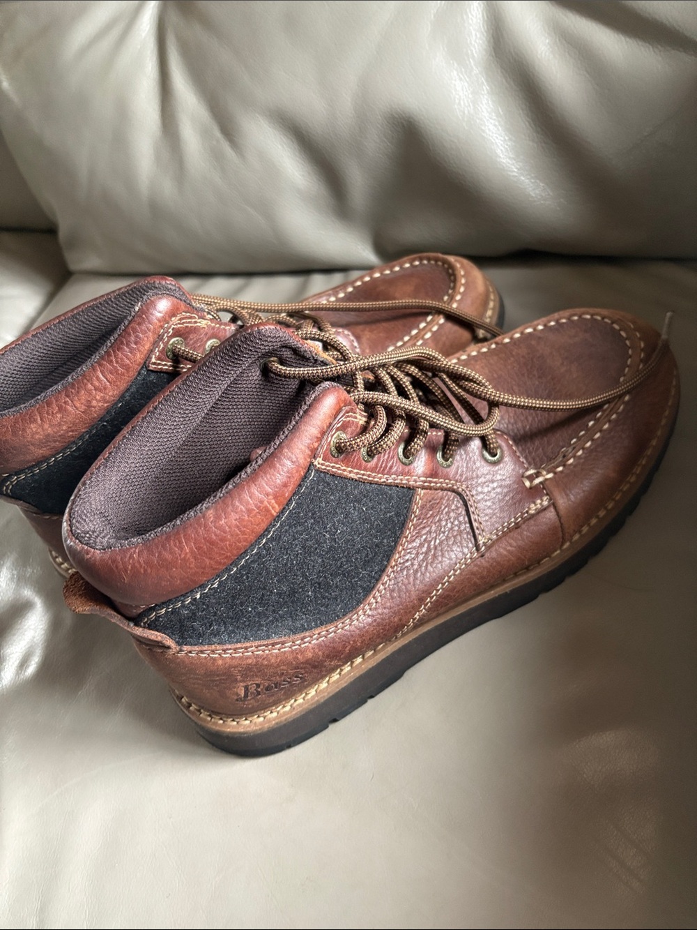 Bass Brown Leather and Black Panel Men’s Boots